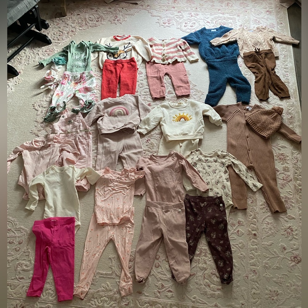 Lot of Baby Girls Clothes, Carters, Gap, Grayson Mini, 12-18 months